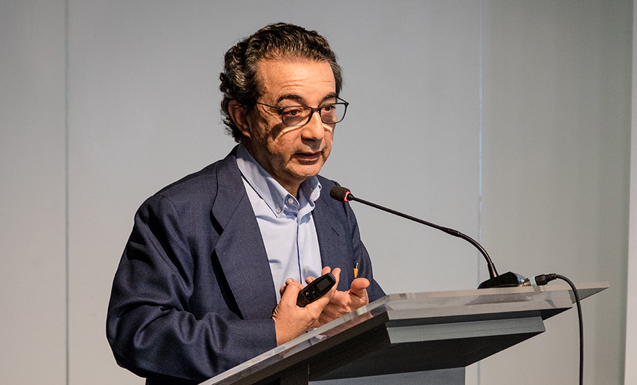 Proyectar con los materiales de la memoria: Construcciones militares (1)